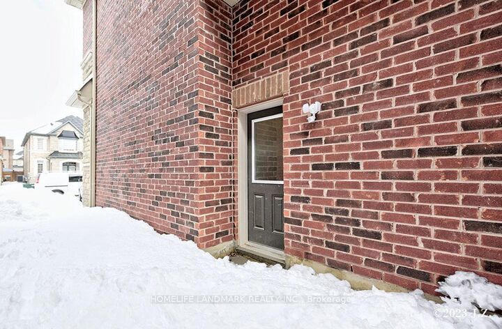 Property Photo: 17 Elderslie Crescent ON L0J 1C0