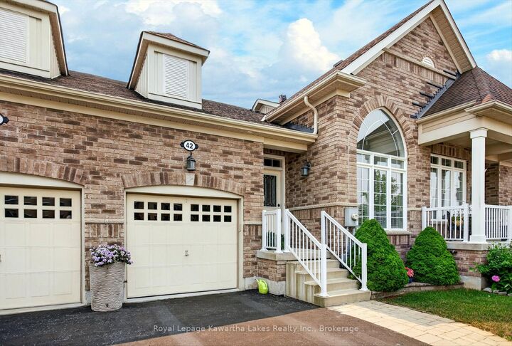 Property Photo: 42 Deacon Crescent ON K9V 5Y2