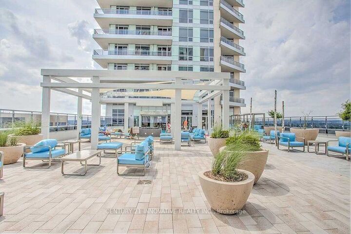 Property Photo:  9205 Yonge Street 1008  ON L4C 6Z2 