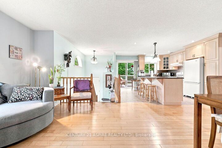 Property Photo: 23 Cardinal Crescent ON K8H 3P1