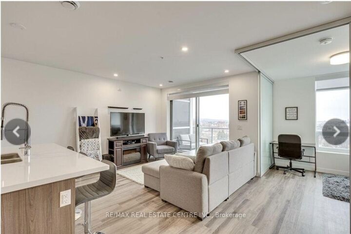 Property Photo: 455 Charlton Avenue E 505 ON L8N 0B2