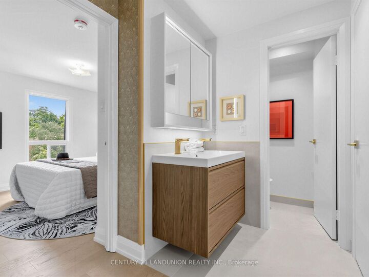 193 McNicoll Avenue 56 — photo 1