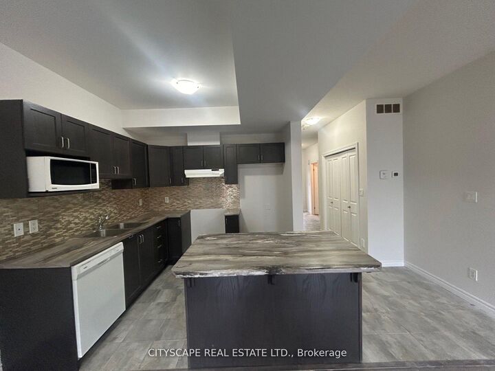 Property Photo: 10.5 Dufferin Street 16 ON N0J 1P0