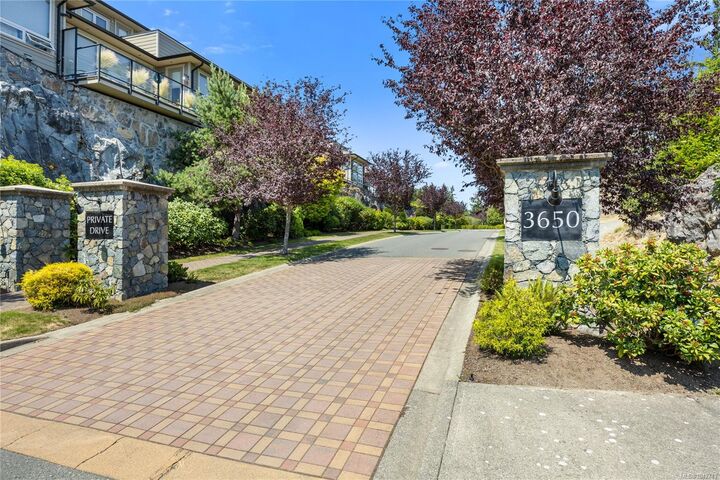 Property Photo: 3650 Citadel Pl #16 BC V9C 0C8