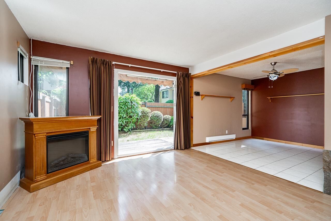Property Photo:  9400 128 Street 14  BC V3V 5N4 