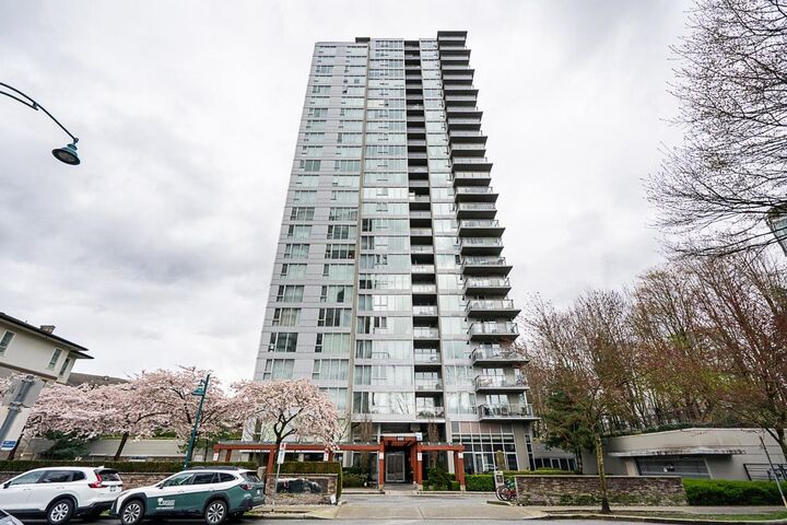 660 Nootka Way 1209 — photo 1