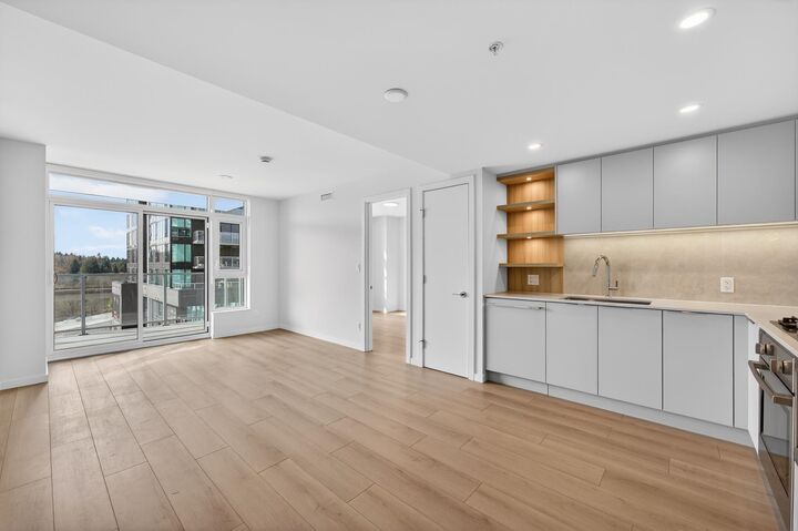 Property Photo: 311 Alderson Avenue 506 BC V3K 0K3