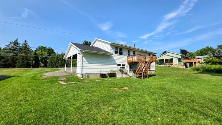 Property Photo:  225 Snyder Hill Road  NY 14580 