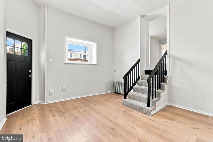 Property Photo:  2501 S Dewey Street  PA 19142 