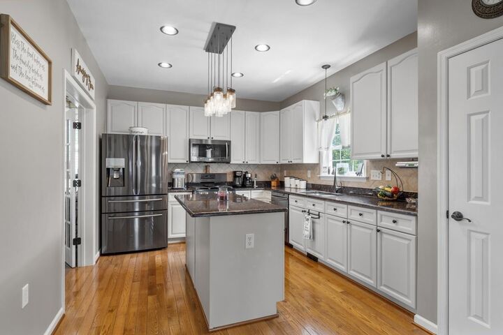 Property Photo: 209 Buchanan Dr VA 22815