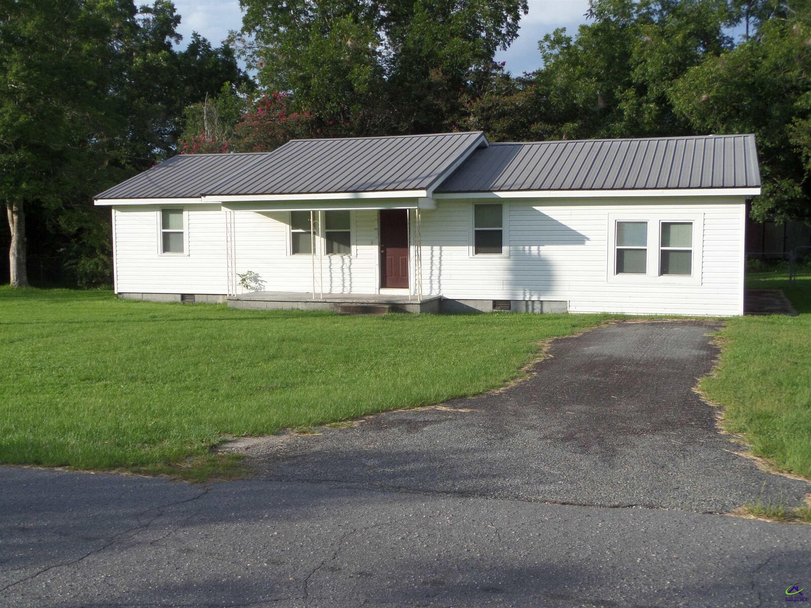 Property Photo:  120 Laurel Drive  GA 31014 