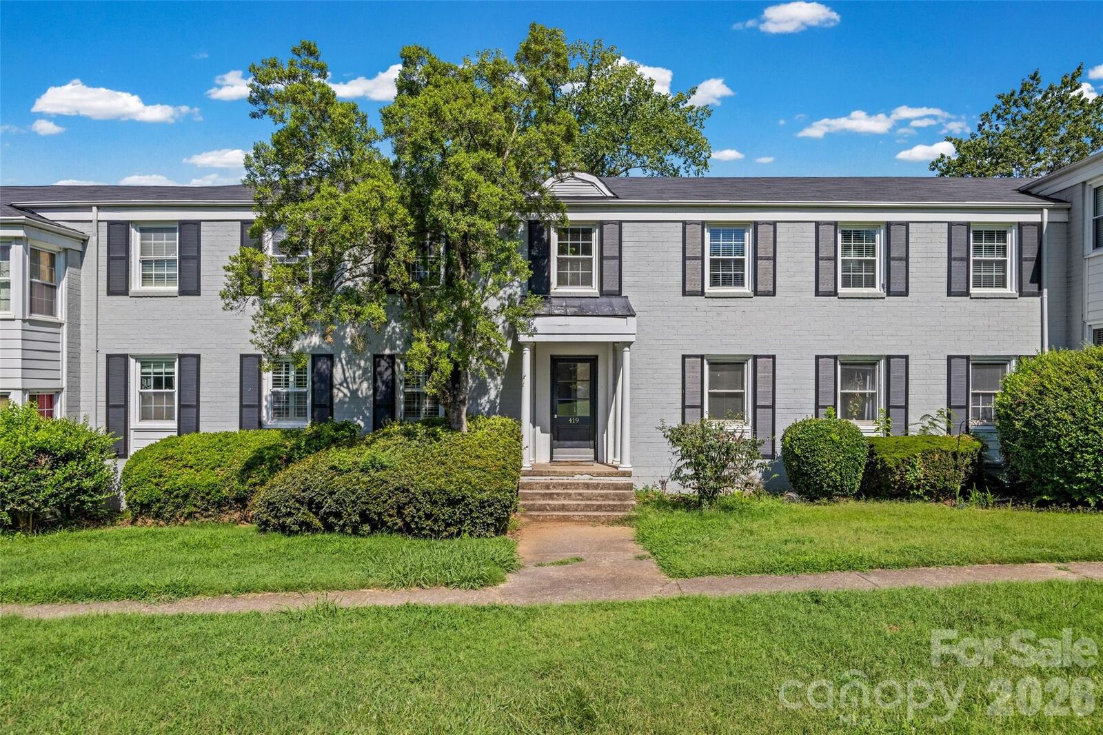 Property Photo: 419 Wakefield Drive D NC 28209