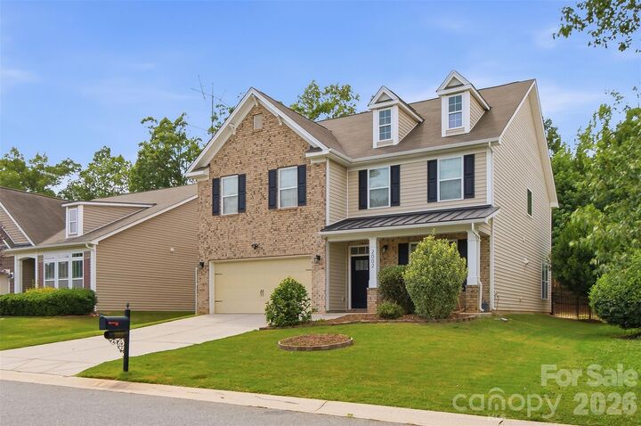 Property Photo: 2002 Canopy Drive NC 28079