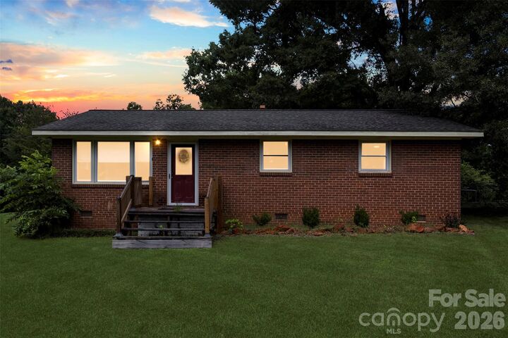 Property Photo: 112 Luthers Road NC 28086
