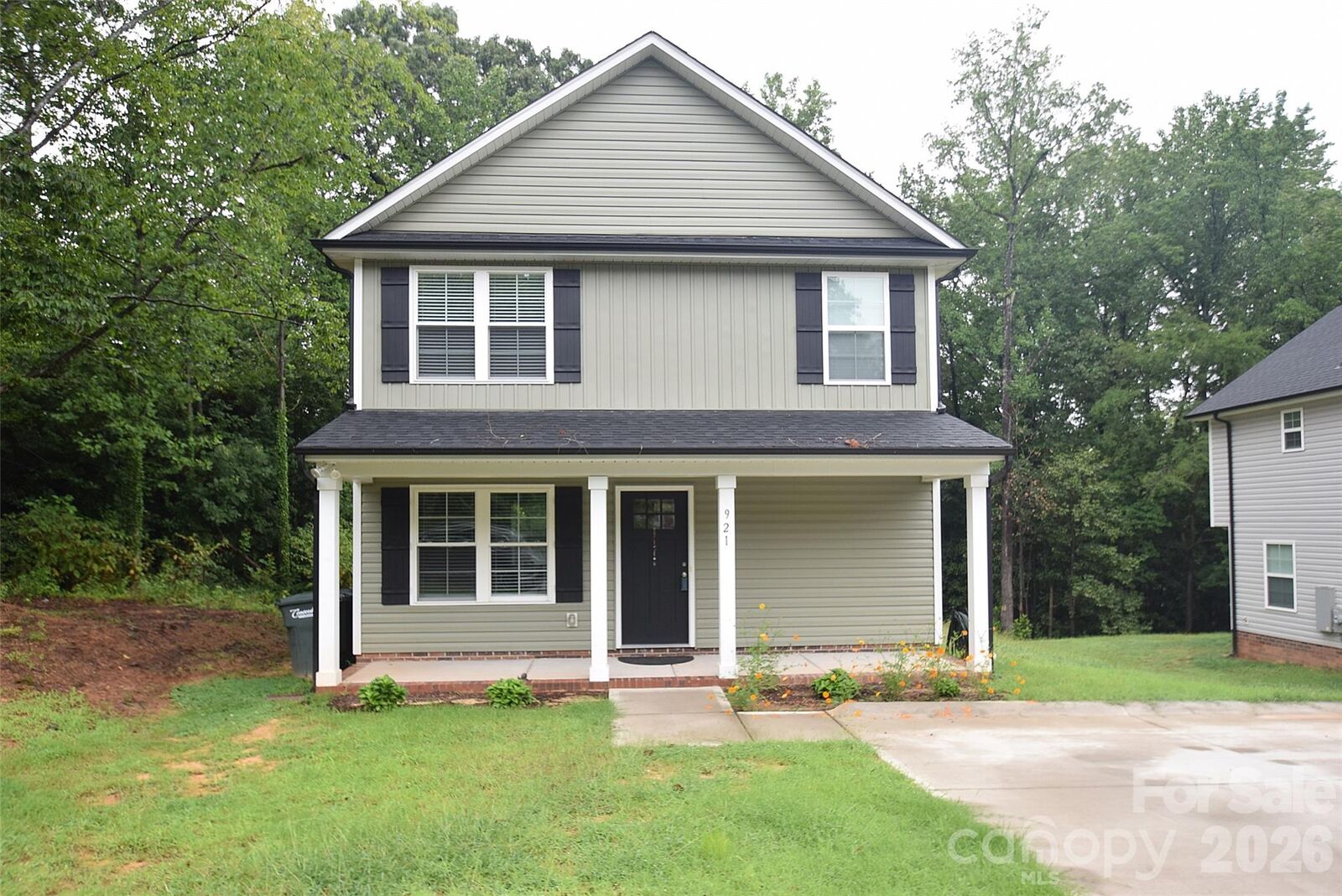 Property Photo:  921 Pineridge Street SE  NC 28025 