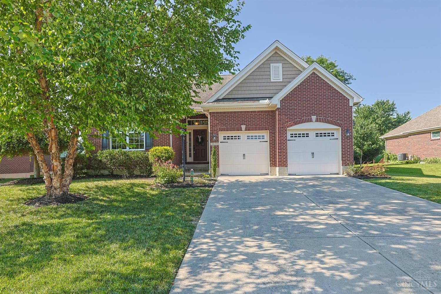 Property Photo: 6624 Creekside OH 45011