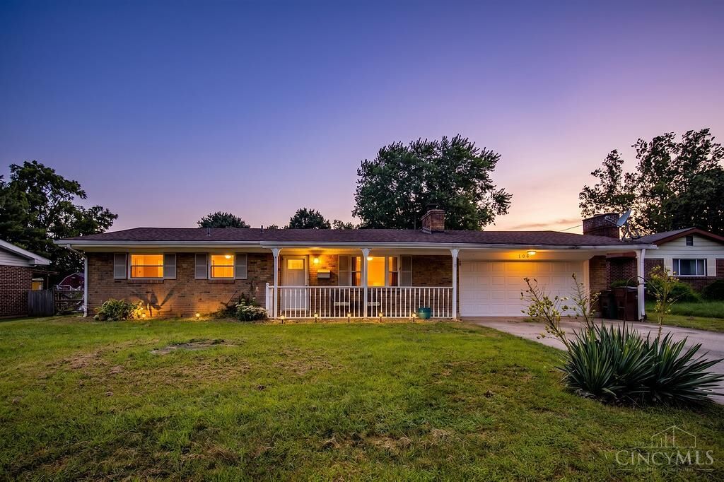 Property Photo:  105 Gwen Lane  OH 45067 