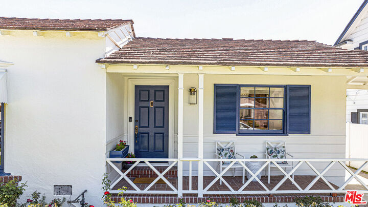 Property Photo:  1224 Viscano Dr  CA 91207 