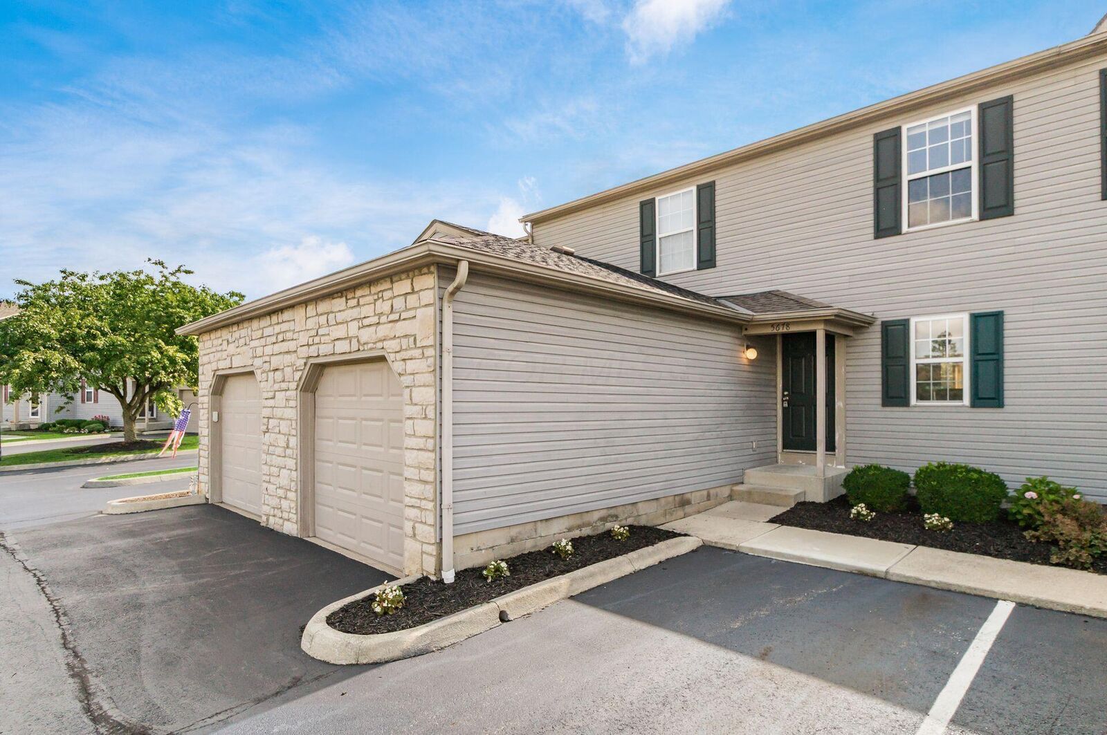 Property Photo:  5678 Wigmore Drive  OH 43235 