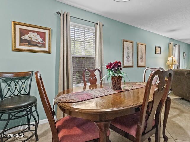 Property Photo: 716 E 24th Street FL 32444