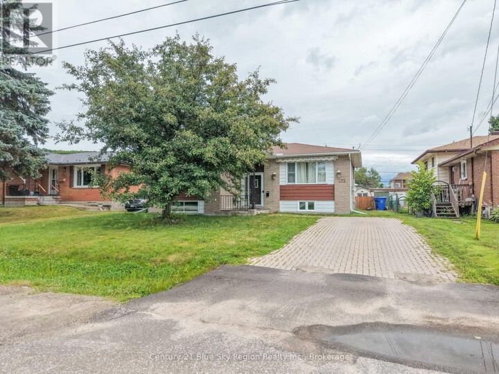 Property Photo: 272 Patricia Street ON P1B 7Z3