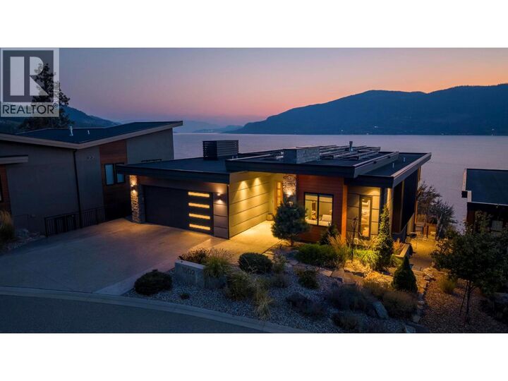 Property Photo: 1502 Marble Ledge Drive BC V4V 2T4
