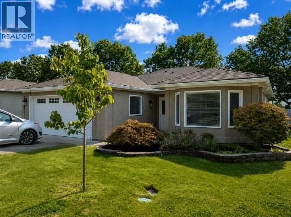 Property Photo: 615 Glenmeadows Road 77 BC V1V 1N9