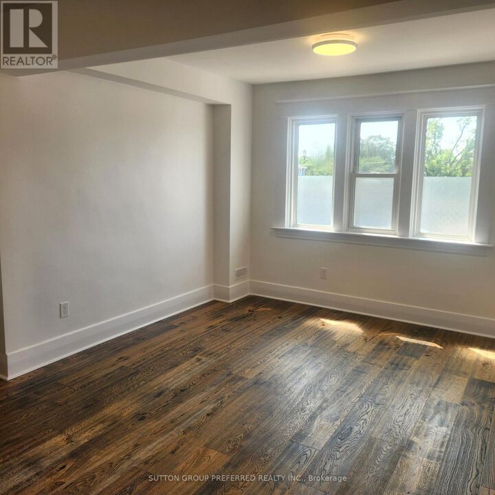 Property Photo:  312 Wharncliffe Road South Upper Unit  ON N6J 2L7 