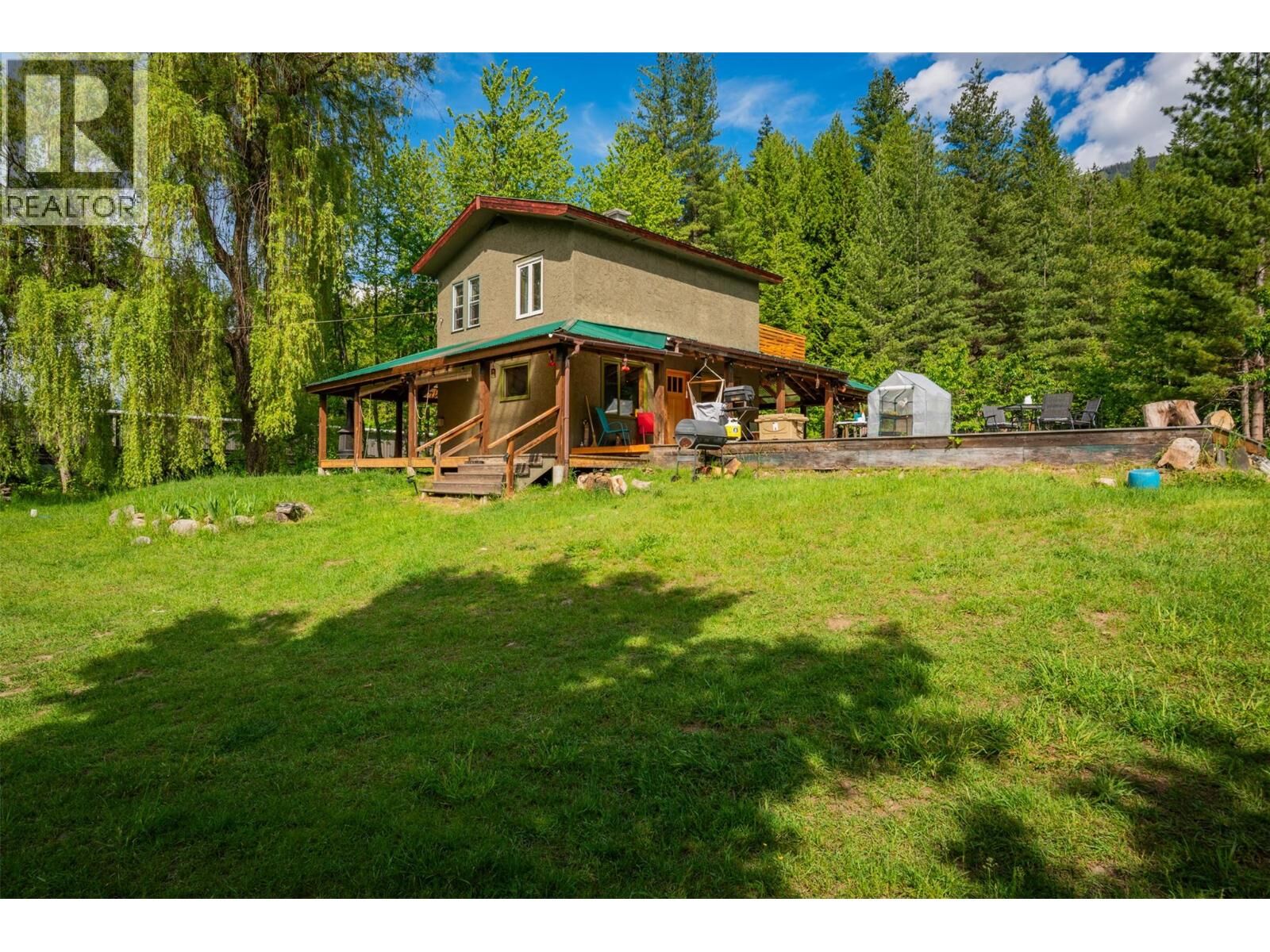Property Photo: 7010 Perrys Cemetery Road BC V0G 2J0