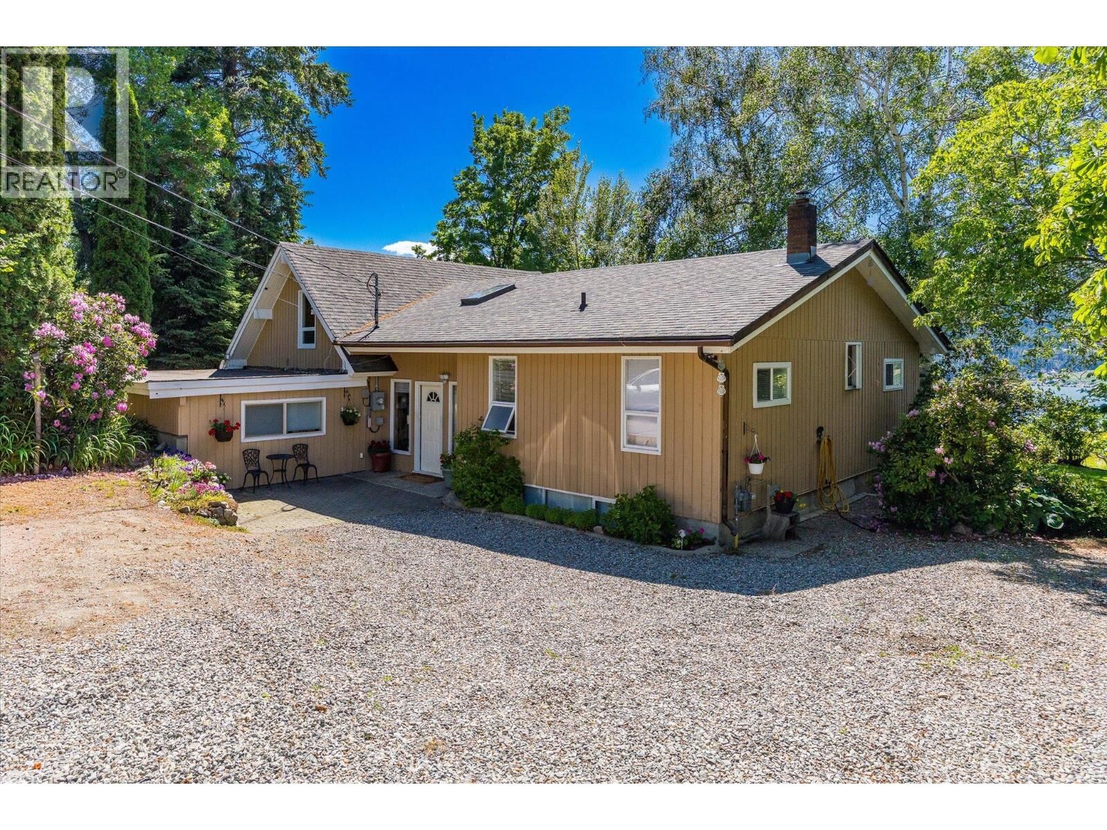 Property Photo:  14924 Middle Bench Road  BC V4V 2C4 