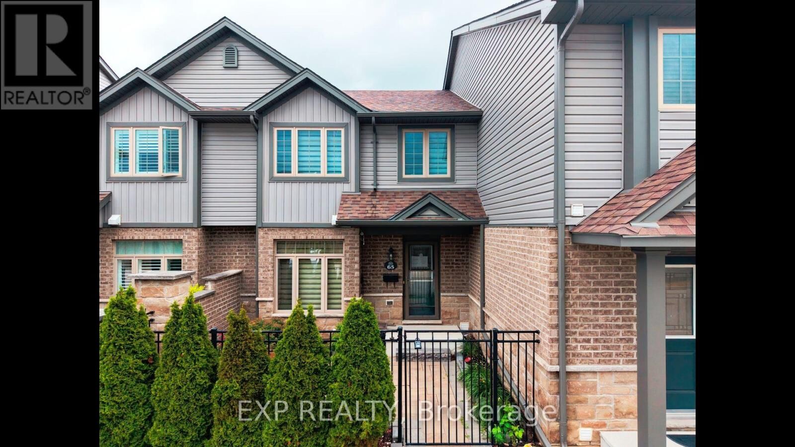 Property Photo: 3400 Castle Rock Place 65 ON N6L 0E4