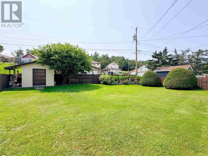 Property Photo: 917 Valley Drive ON P9N 4A9