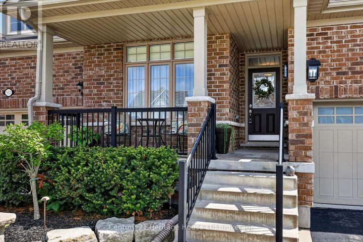 Photo de la propriété: 528 Baldwin Crescent ON N4T 0G4