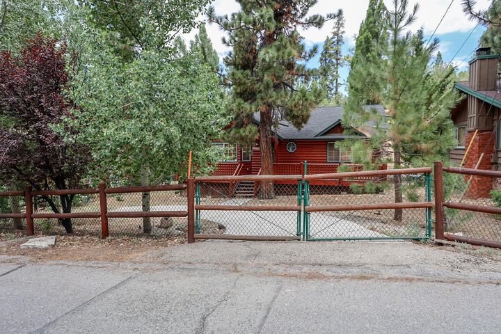 Property Photo:  43252 Deer Canyon Road  CA 92315 