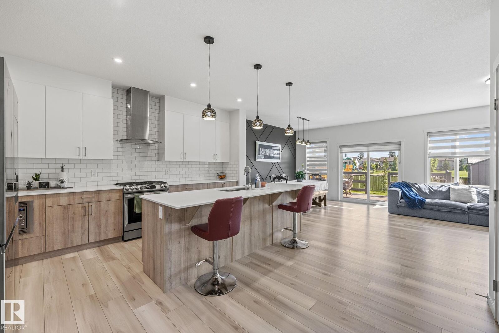 Property Photo:  1931 Westerra Lane  AB T7Z 0M9 
