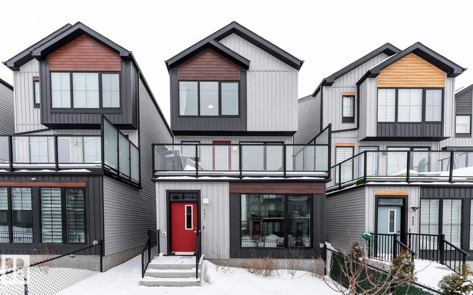 Property Photo: 427 39 Street SW AB T6X 2X9