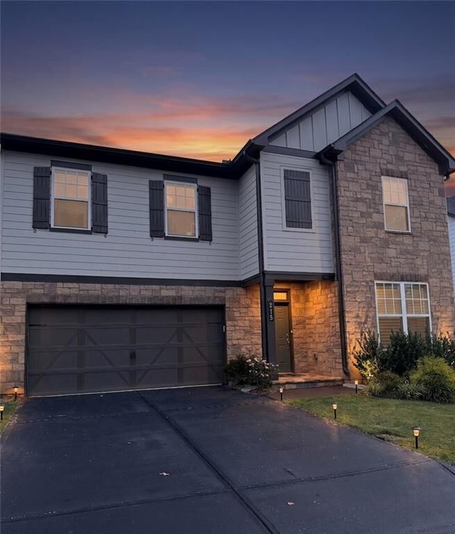 Property Photo:  215 Foxhill Drive  GA 30534 