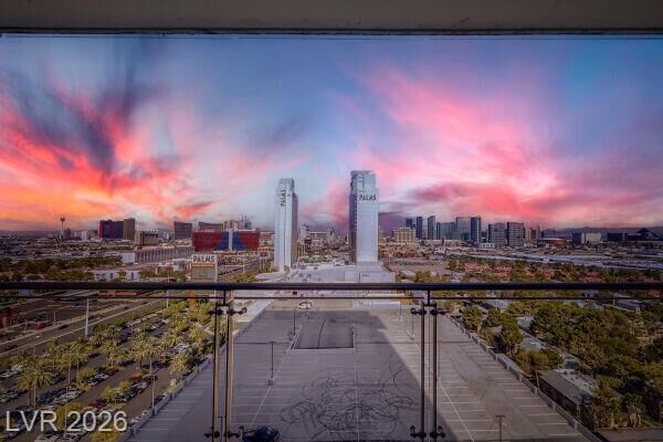 Property Photo: 4381 West Flamingo Road 1816 NV 89103