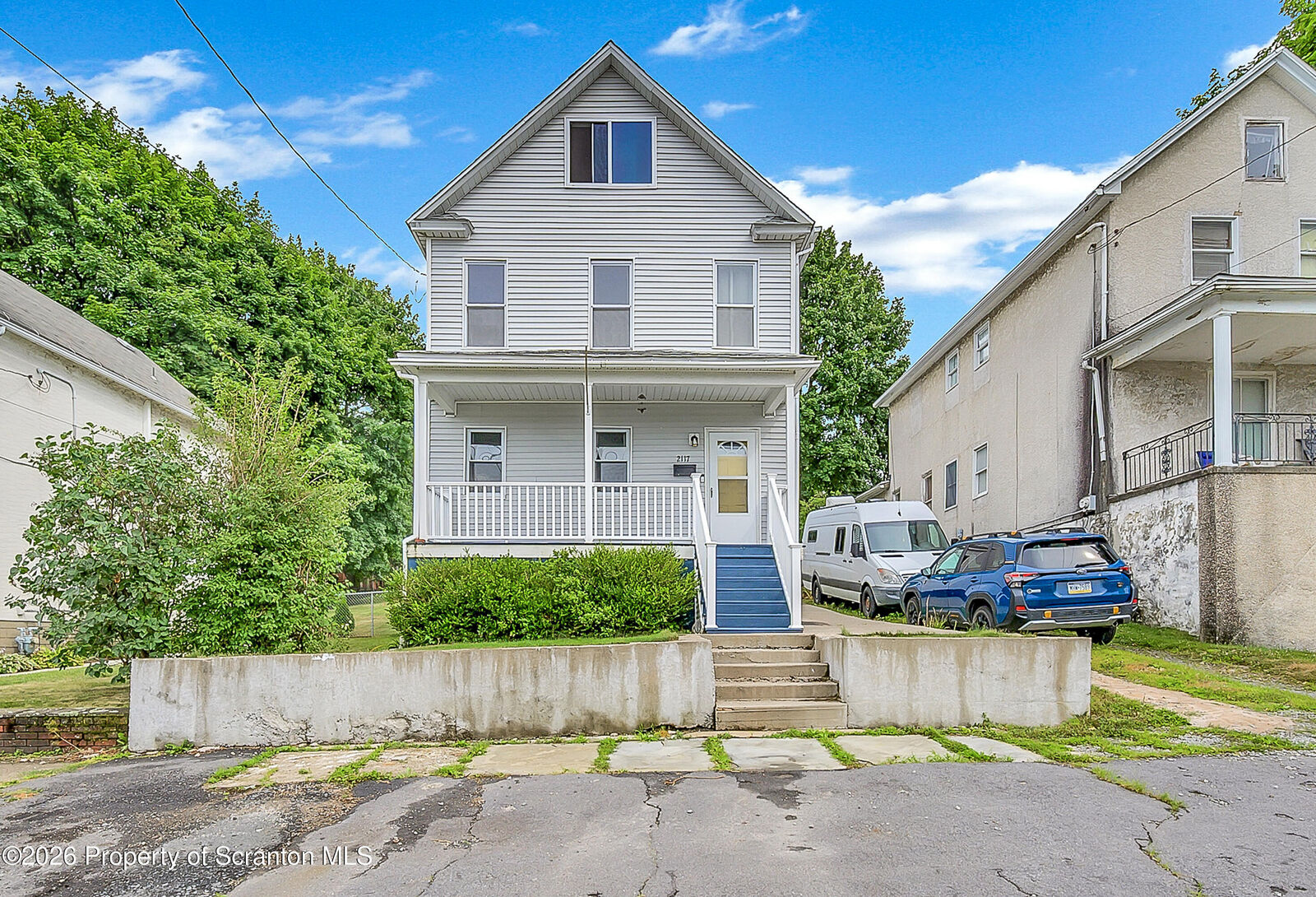 Property Photo:  2117 S Webster Avenue  PA 18505 