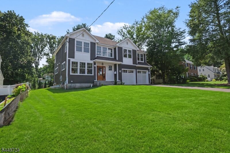 Property Photo:  21 Valemont Way  NJ 07901 