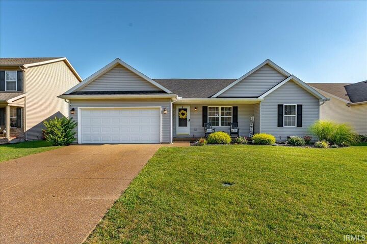 Property Photo:  10614 Tecumseh Drive  IN 47630-8705 