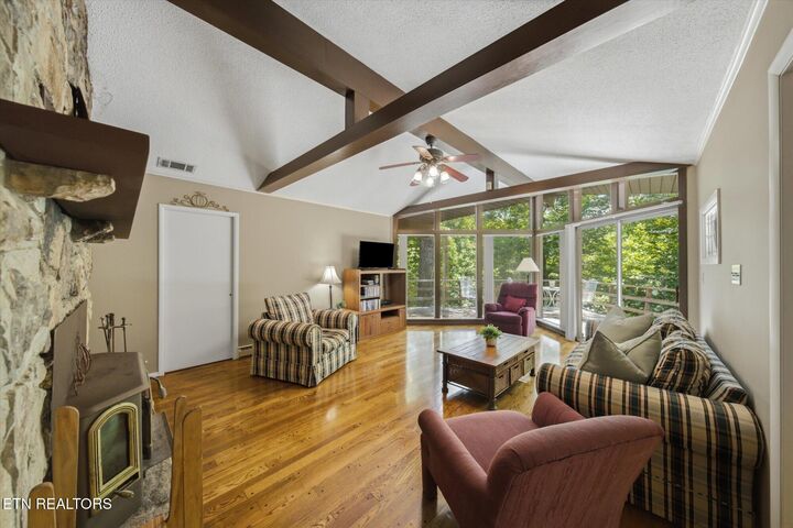 Property Photo:  258 Stott Lane  TN 37738 