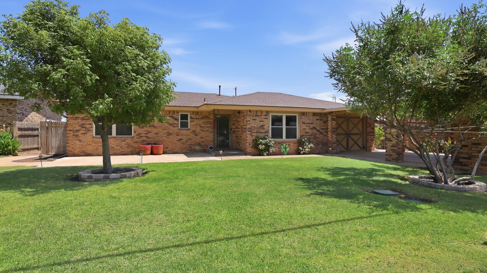 Property Photo:  1130 W Panhandle Street  TX 79364 