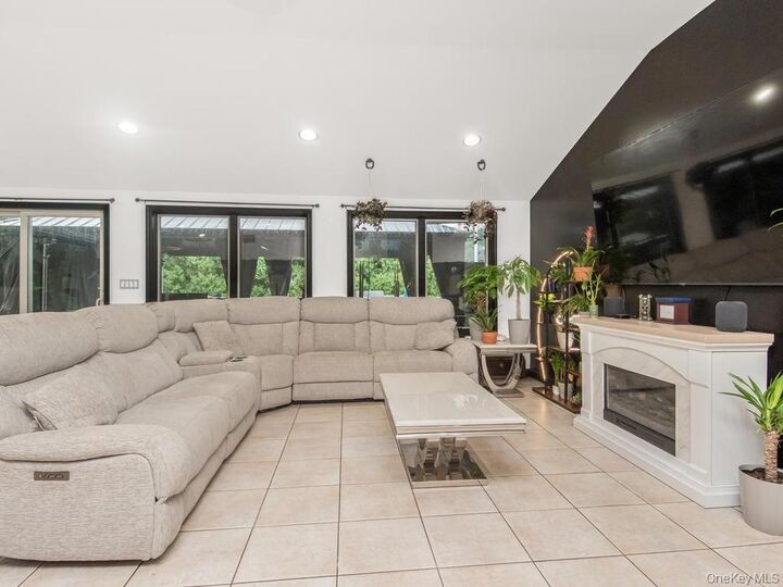 Property Photo:  3 Quaker Road  NY 10956 