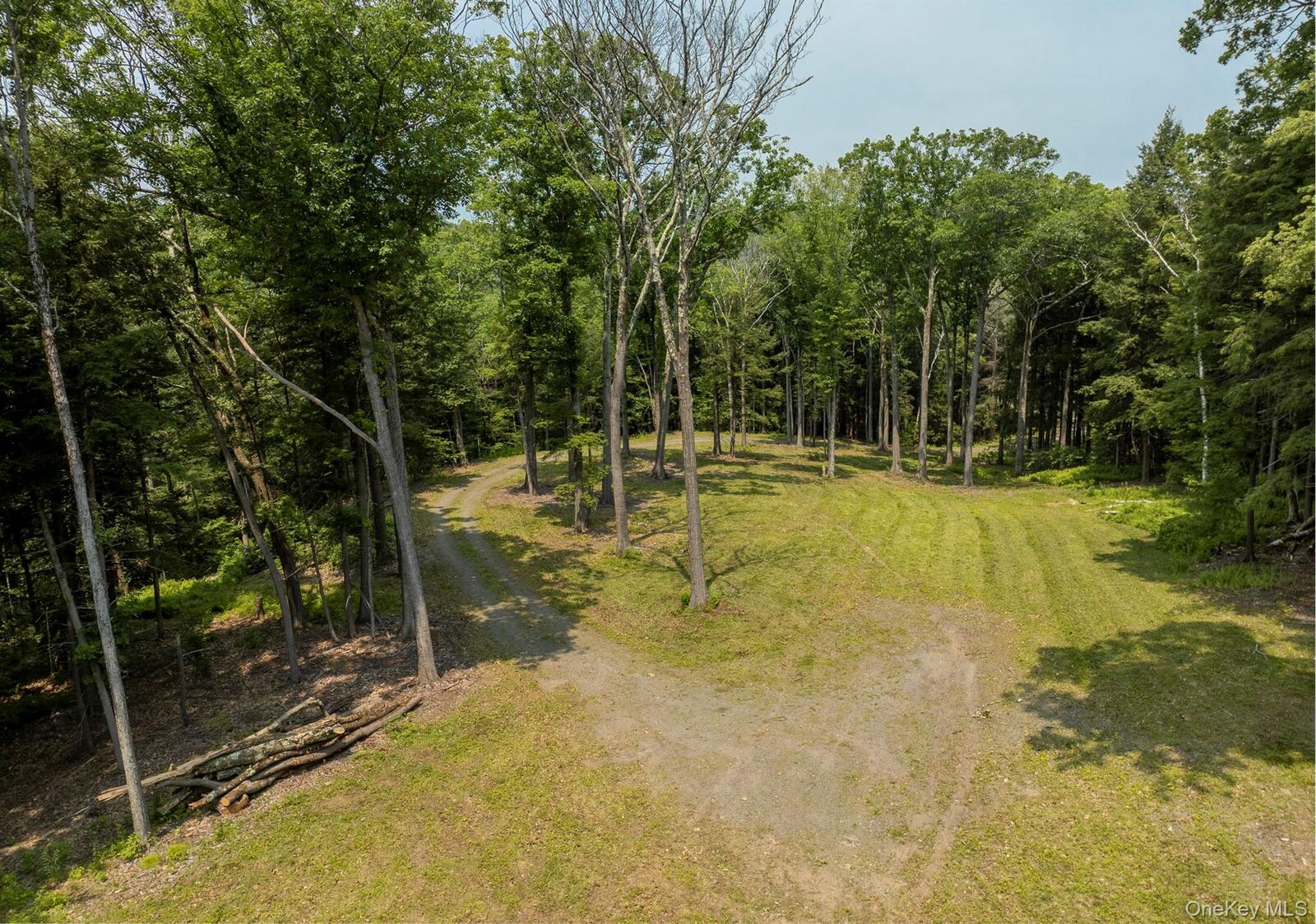 Property Photo: 276 E Hill Road NY 12017