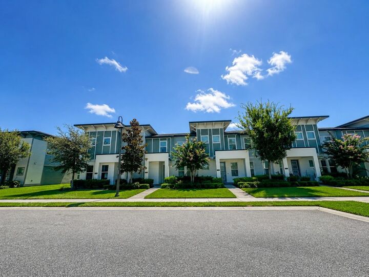 Property Photo:  7248 Carrickbend Lane  FL 32819 