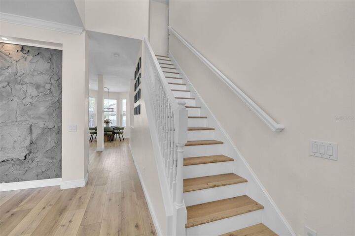 Property Photo:  1250 Loretto Circle  FL 33556 