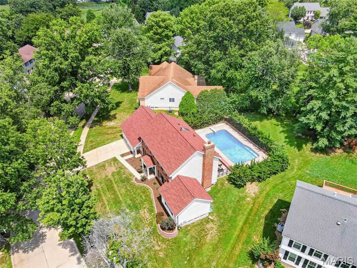 Property Photo:  2024 Meadowbrook Way Drive  MO 63017 