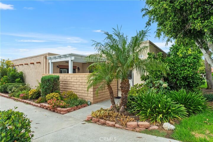 Property Photo:  3071 Via Serena N D  CA 92637 