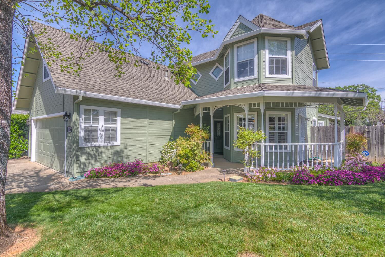 Property Photo: 629 James Drive CA 95667